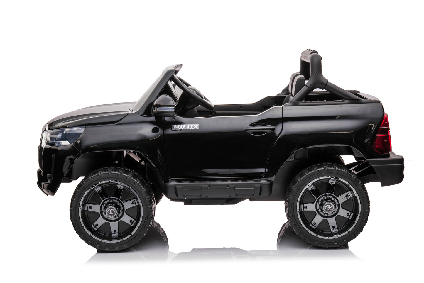 24V 2-Seater Licensed Toyota Hilux 2021 RC Kids Ride-On Car - Toygear - Kids Ride-on Cars